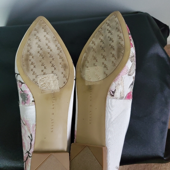 Kelly and Katie Womens size 11 Flats - Picture 4 of 5